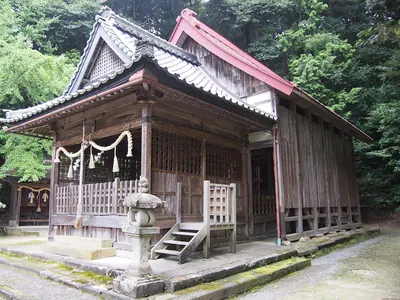 Taku Shrine