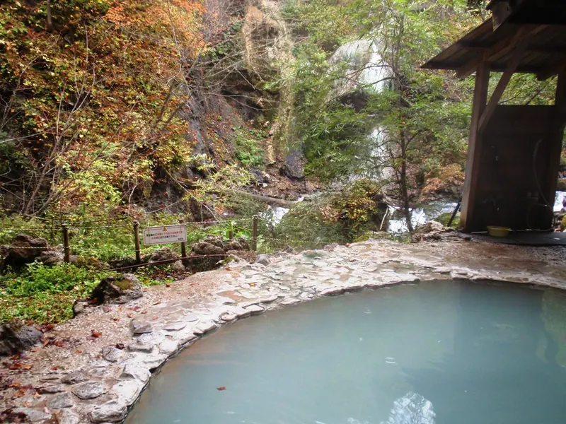 Shirahone Onsen
