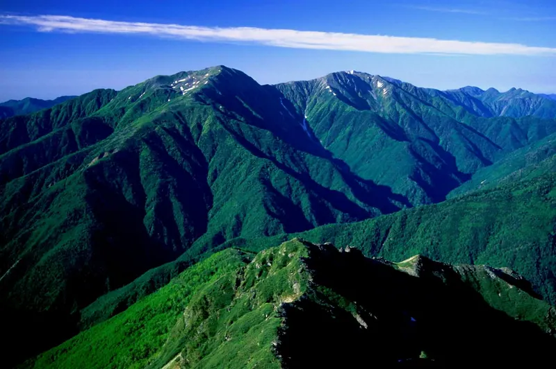 Arakawa Mountains