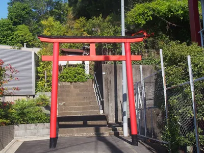 Higashiyamafuji Inari Shrine
