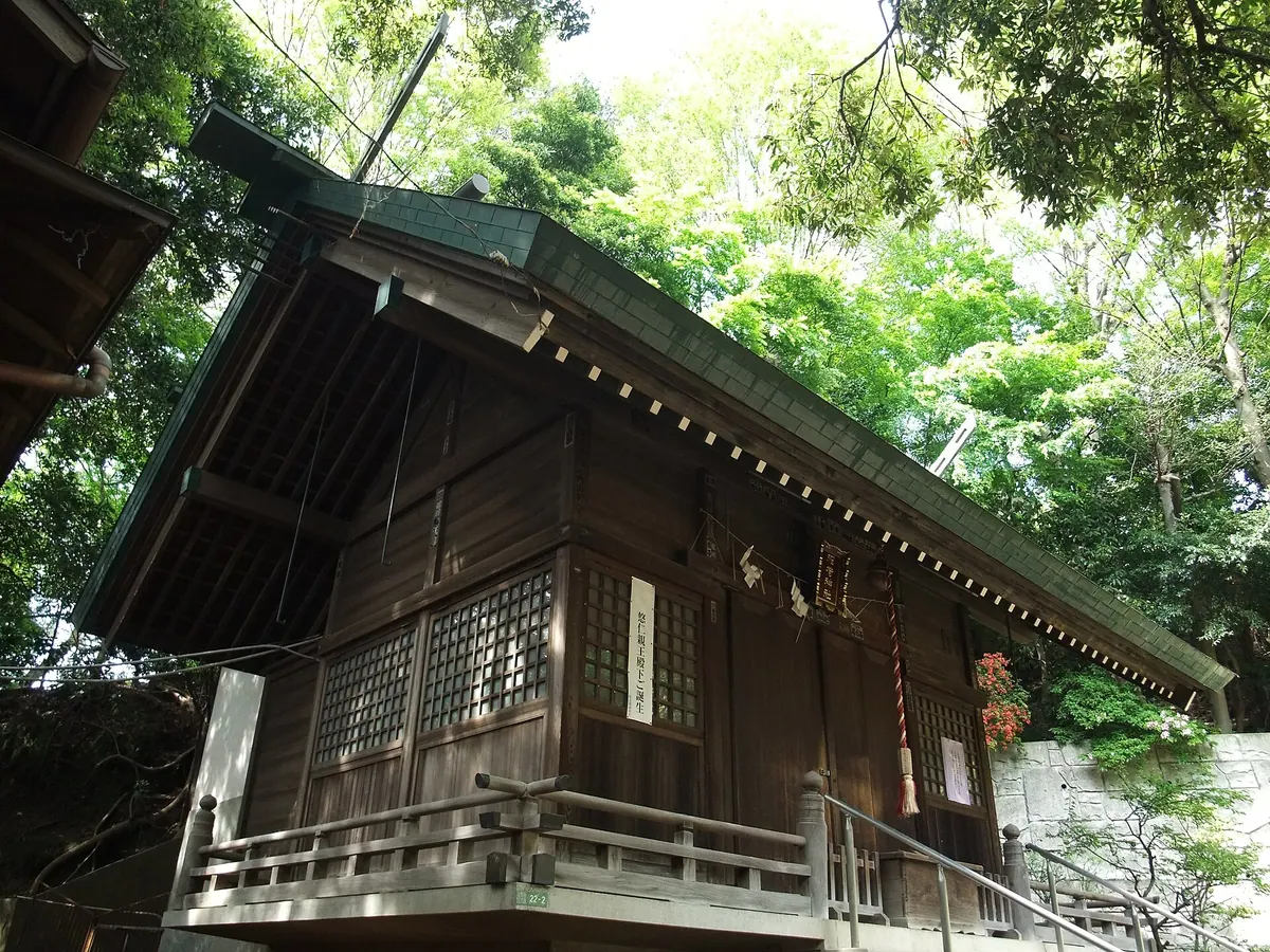 Kaminoge Inari Shrine