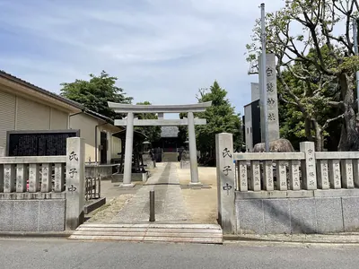 Shirahige Shrine