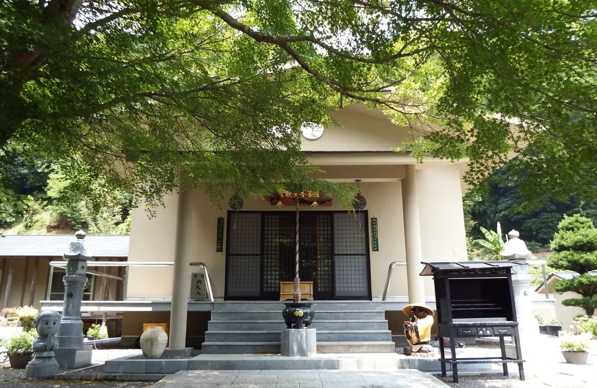 Shinkan-ji Temple