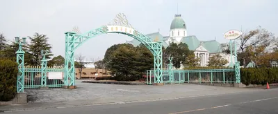 Okashi no Shiro Castle