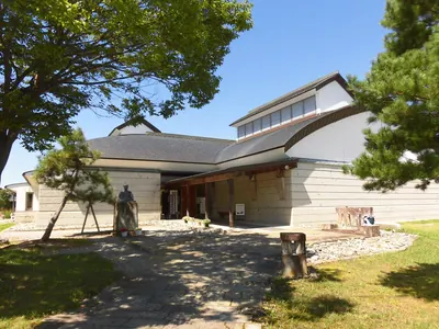 Hirosuke Hamada Memorial Hall
