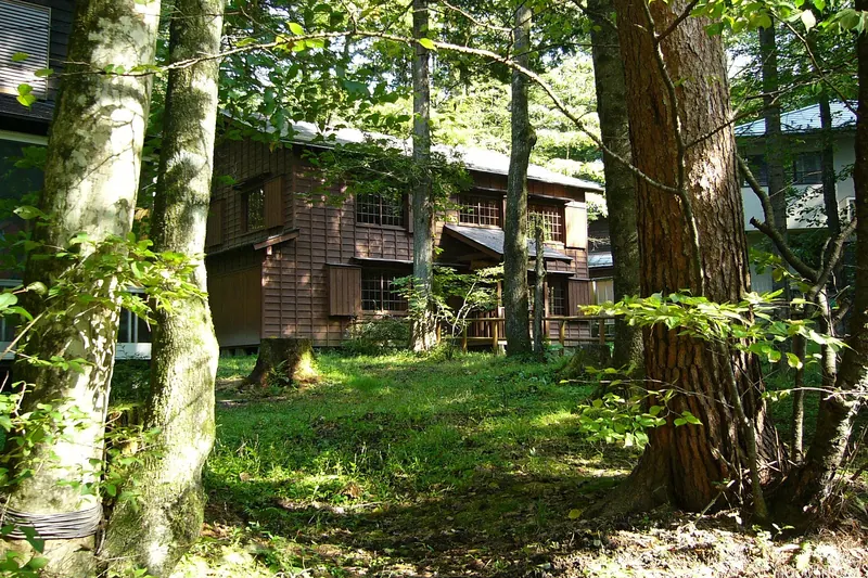 Shaw House Memorial Hall