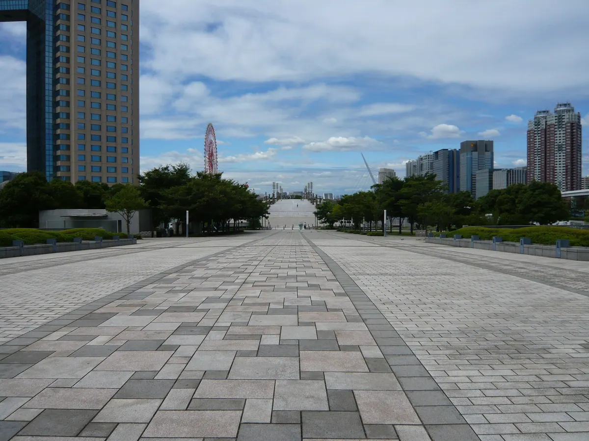 Symbol Promenade Park