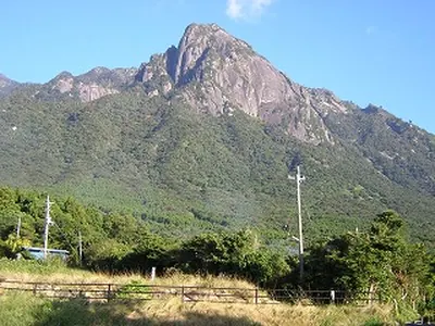 Mount Motchomu