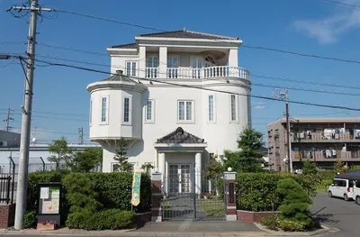 Reverend Mr. Ichitarou Tomato Memorial Hall