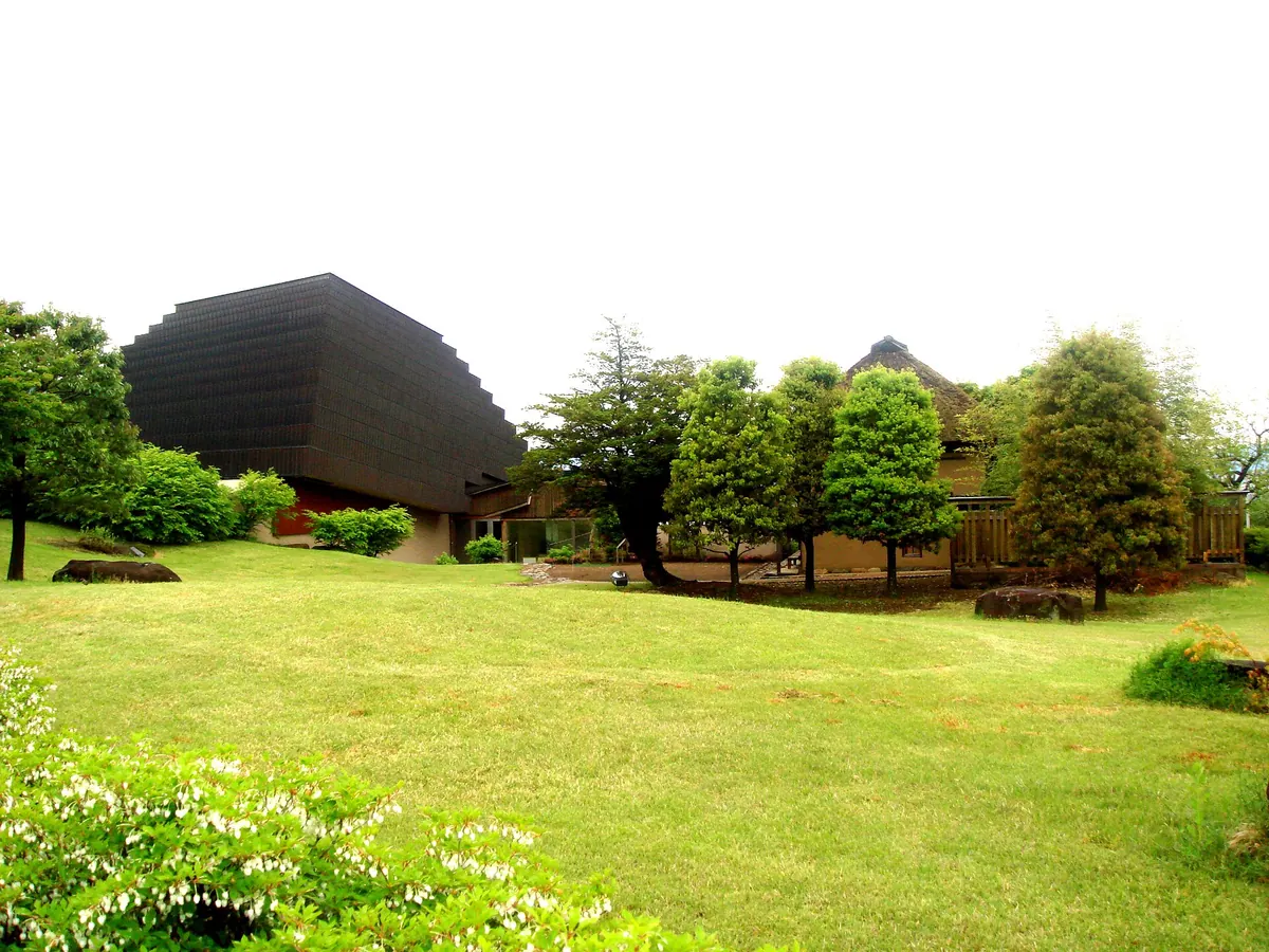 Kobayashi Issa Museum Issakan