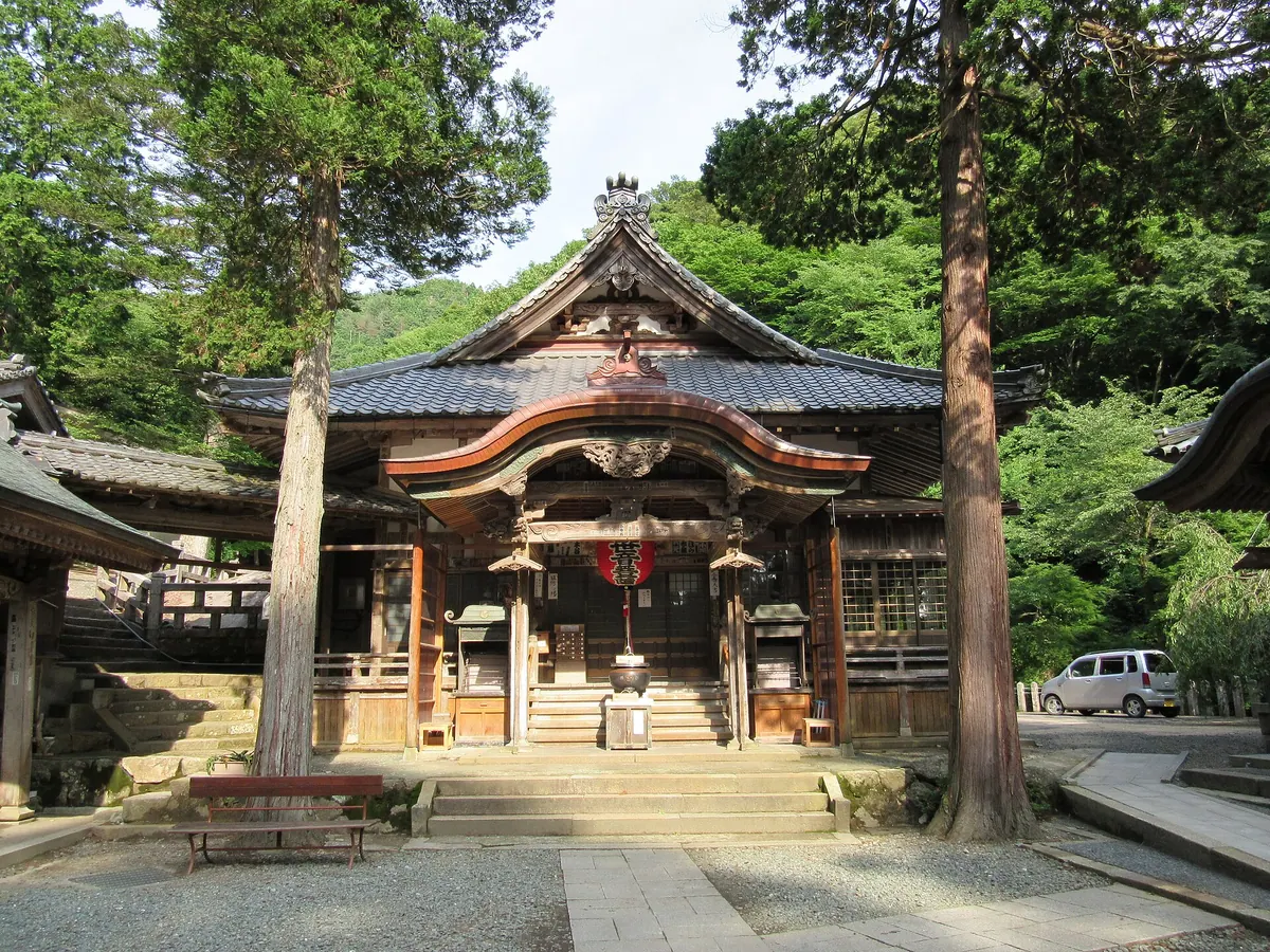 Mikata Ishikanzeon Temple