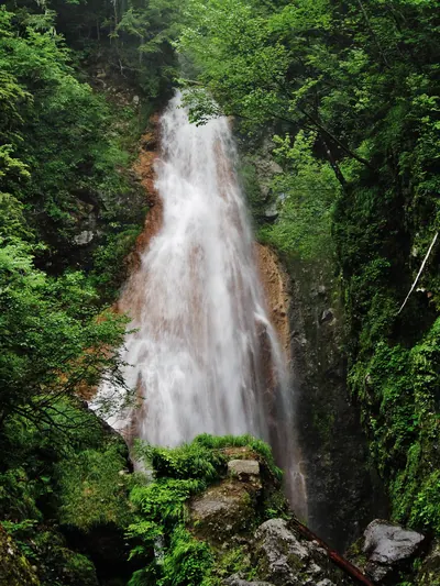 Sanbon Waterfalls