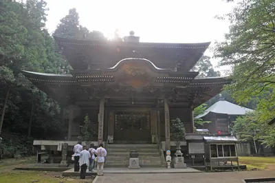 Sankaku-ji Temple