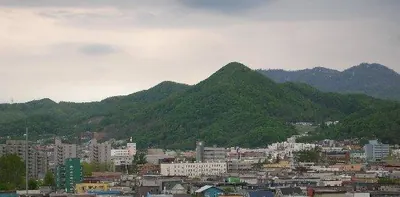 Mount Sankaku