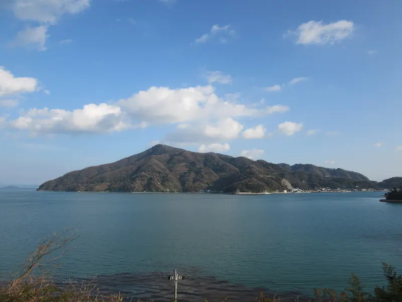 Kamikamagarijima