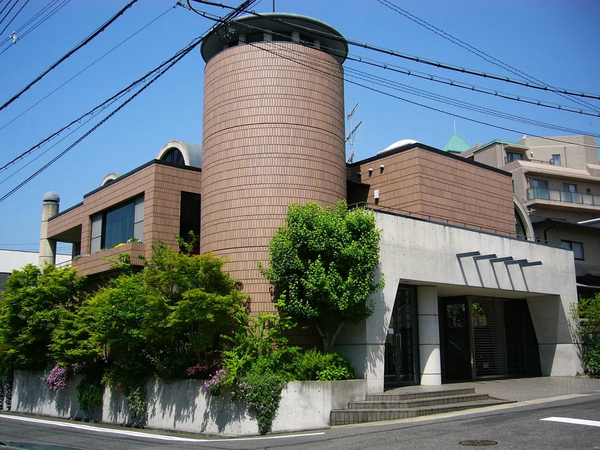 Sera Art Gallery