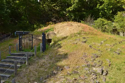 Nakayamasoen Kofun