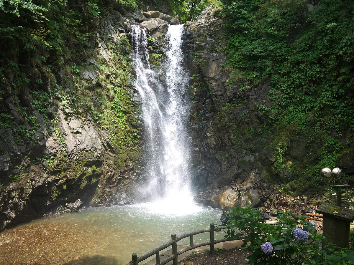 Gotaishi Falls