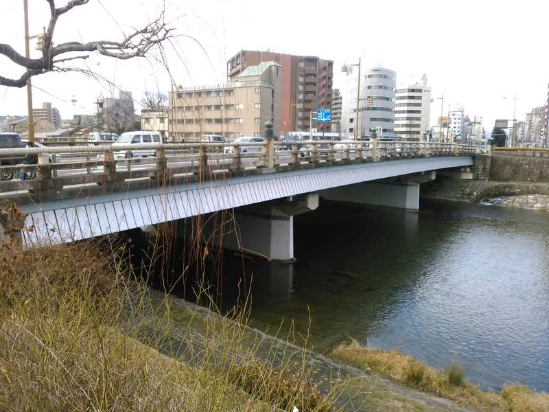 Gojō Bridge