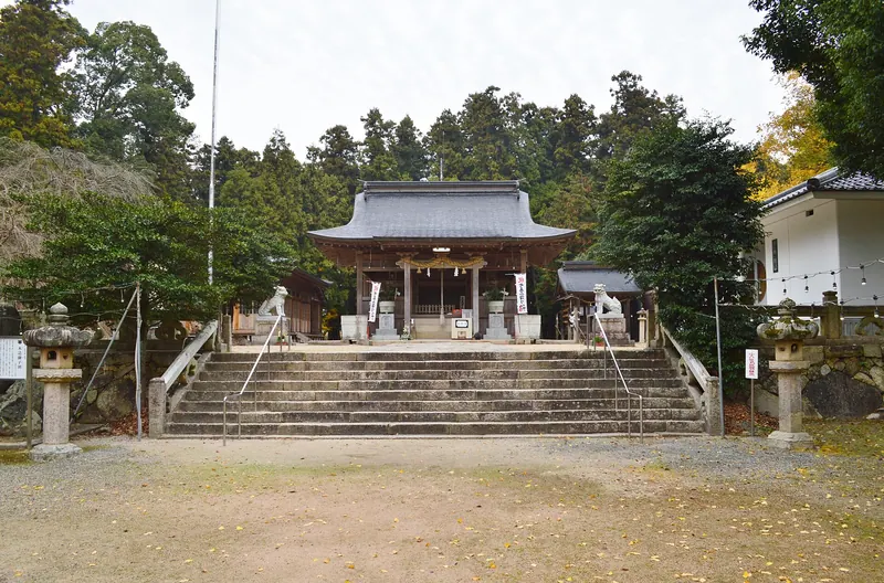 Nikabe Shrine
