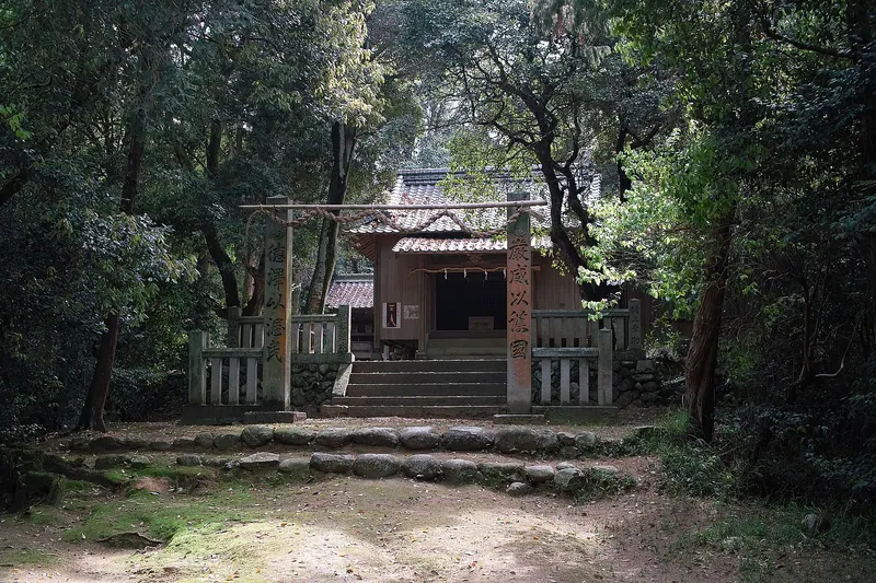 Ikanashi Shrine