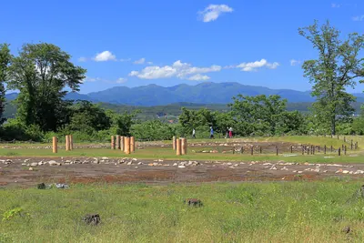 Isedōtai Site