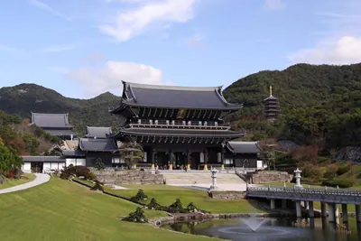 The Royal Grand Hall of Buddhism