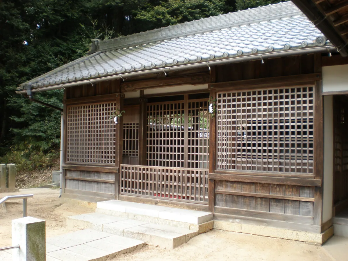 Chigo Shrine