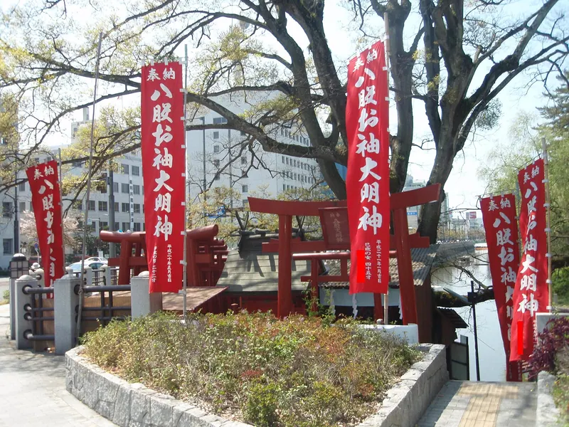 Yatsumata enoki osode-daimyōjin Shrine