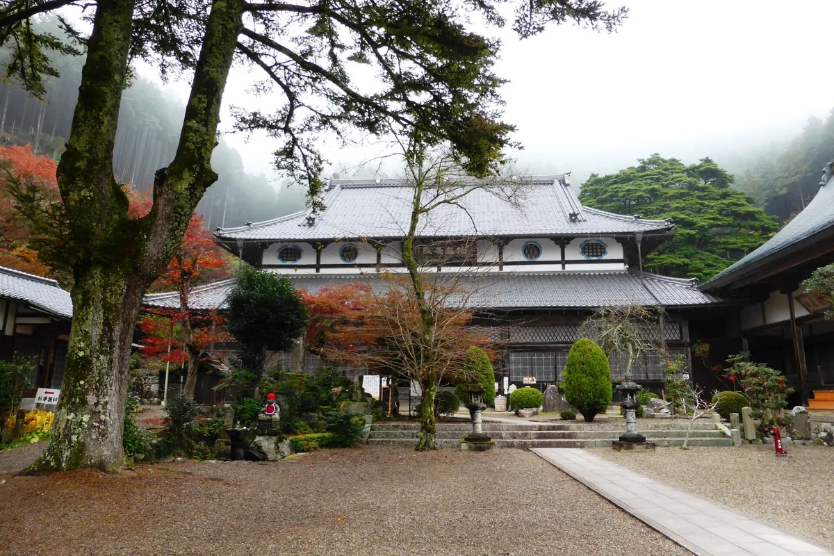 Entsu-ji Temple