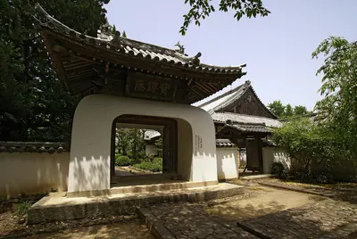Jūzenritsu-in Temple