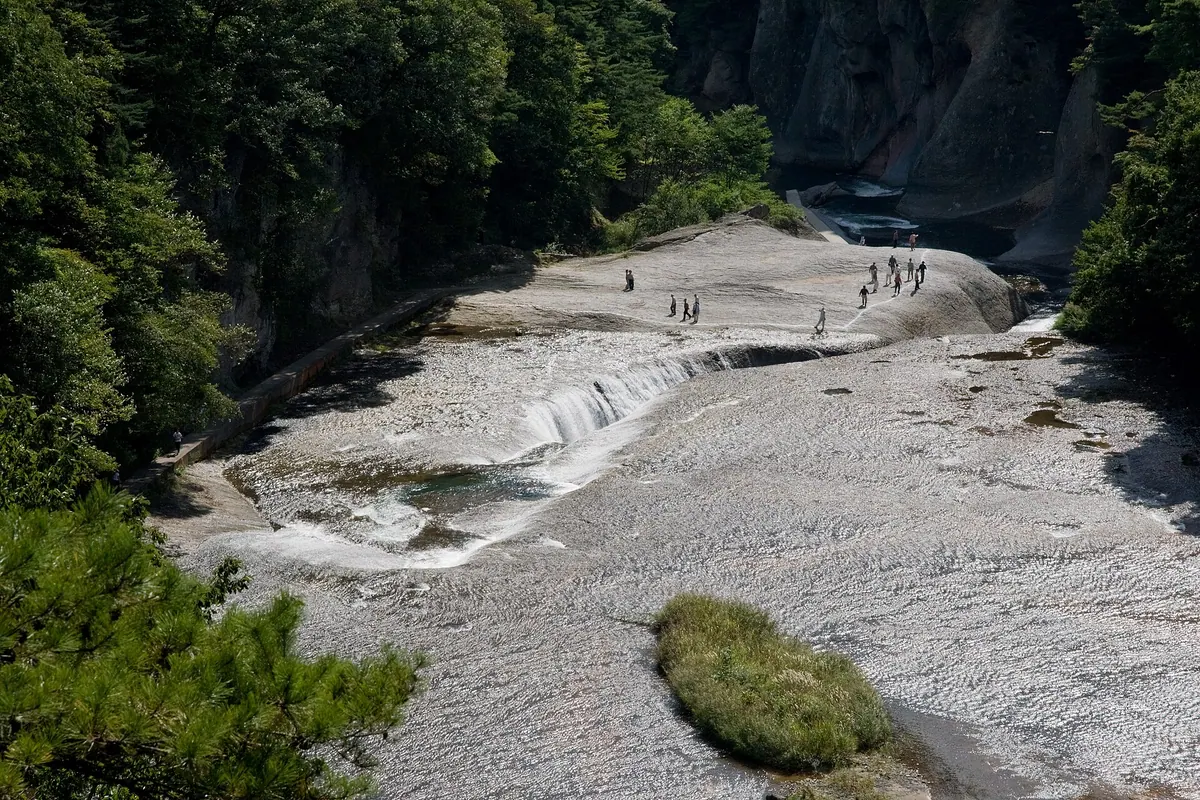 Fukiware Falls