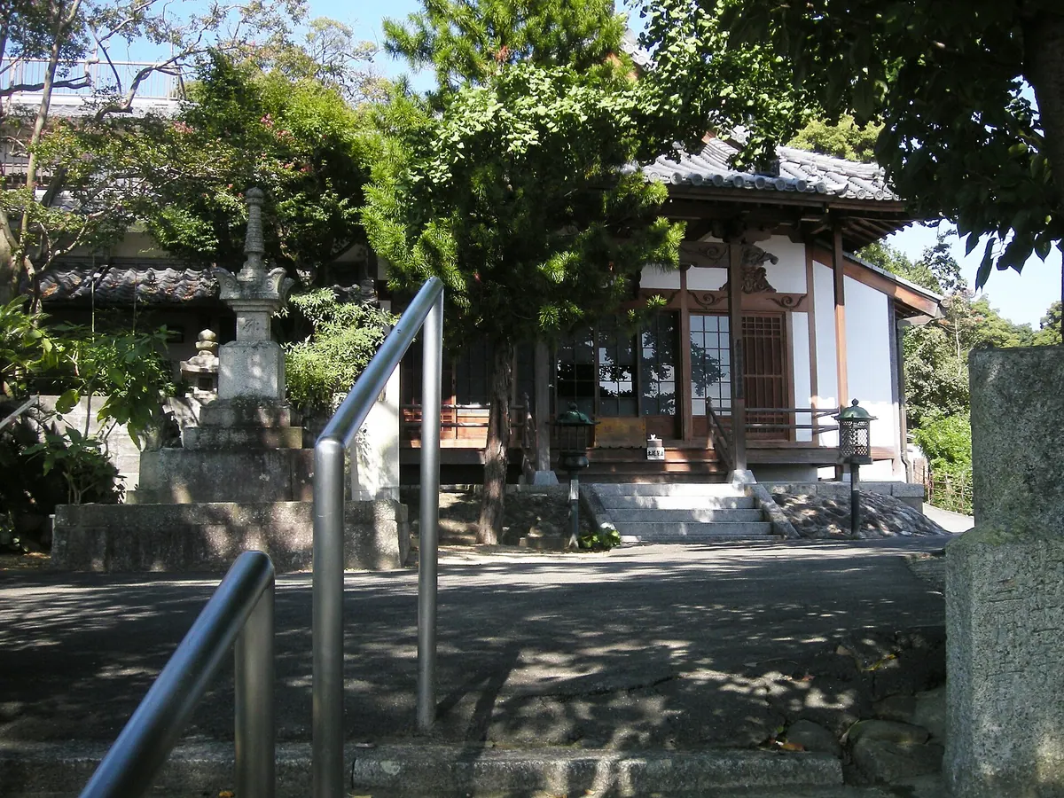 Jizō-in Temple