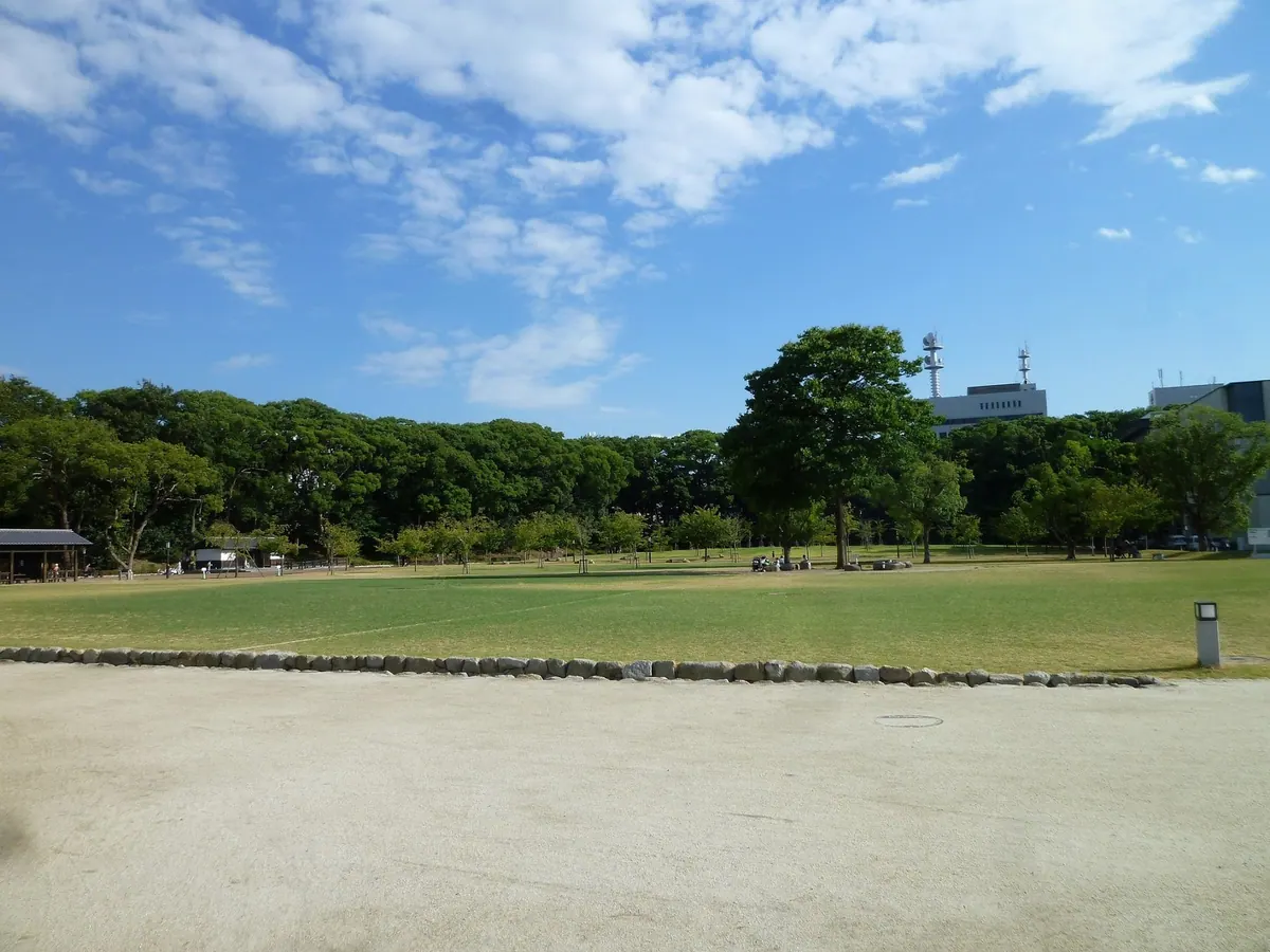 Shiroyama Park