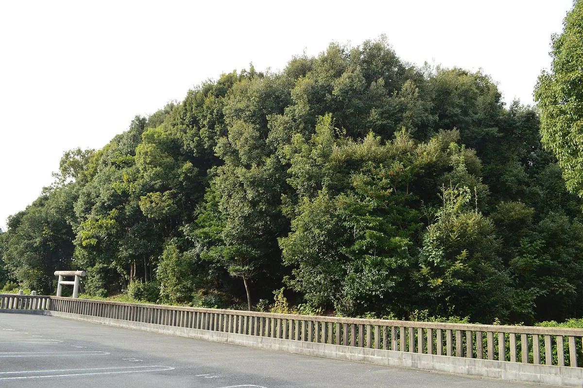 Tsukaana Kofun
