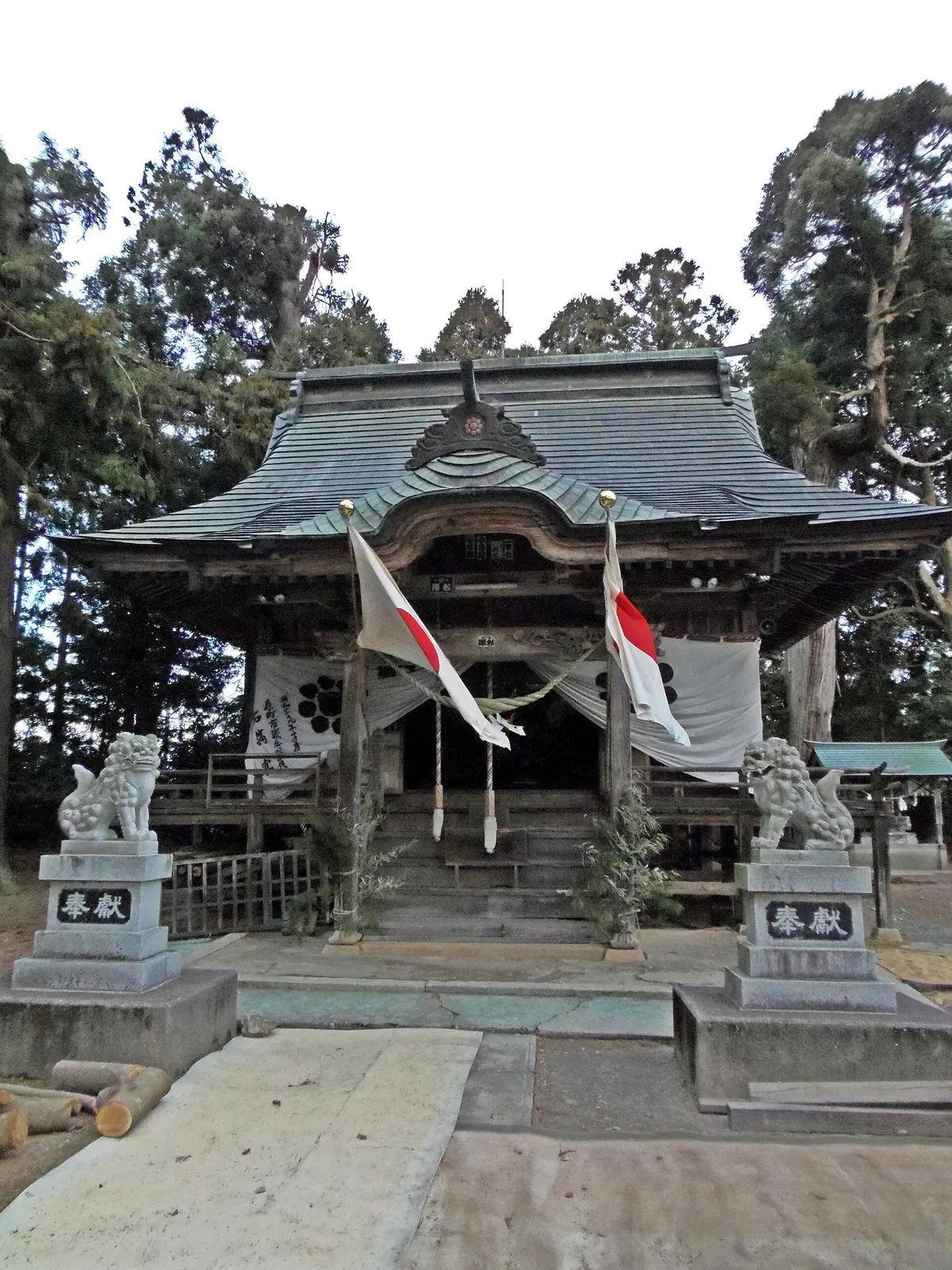 Taka Shrine