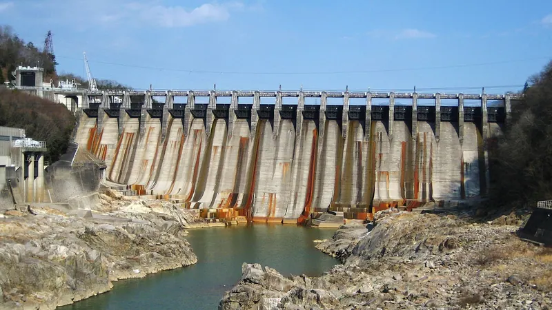 Ōi Dam