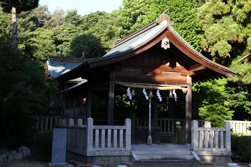 Yamato-Okunitama Shrine