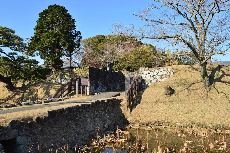 Aki Castle