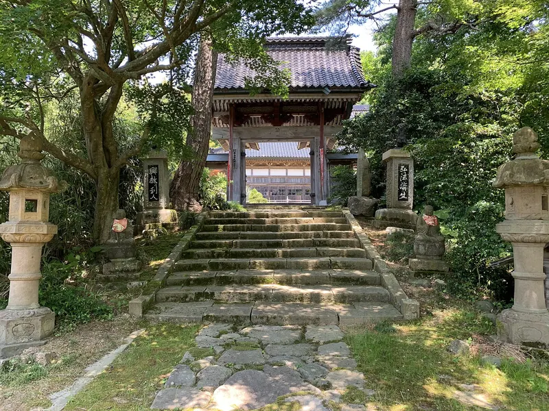 Hōzō-ji Temple