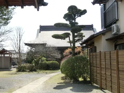 Hōkyō-in Temple