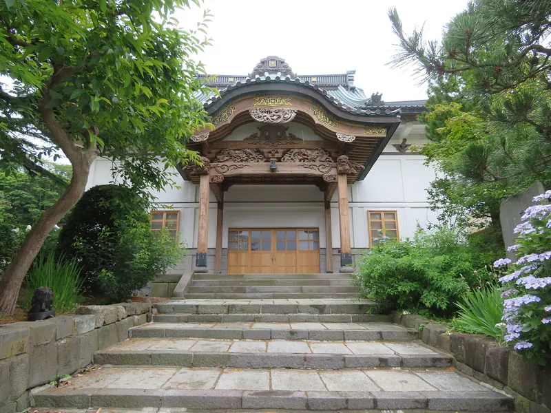 Jitsugyō-ji Temple