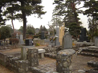 Kodaira Cemetery