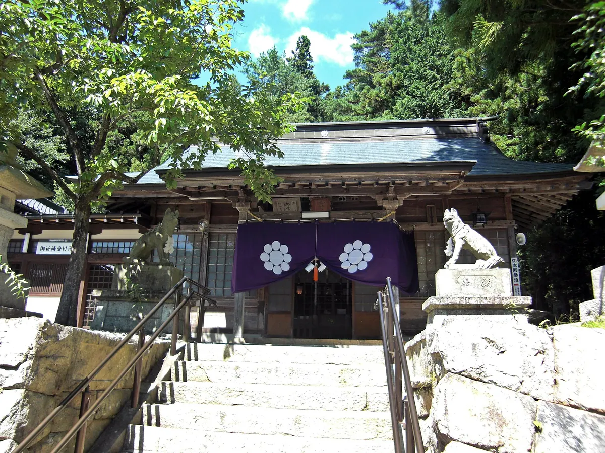 Yamatsumi Shrine