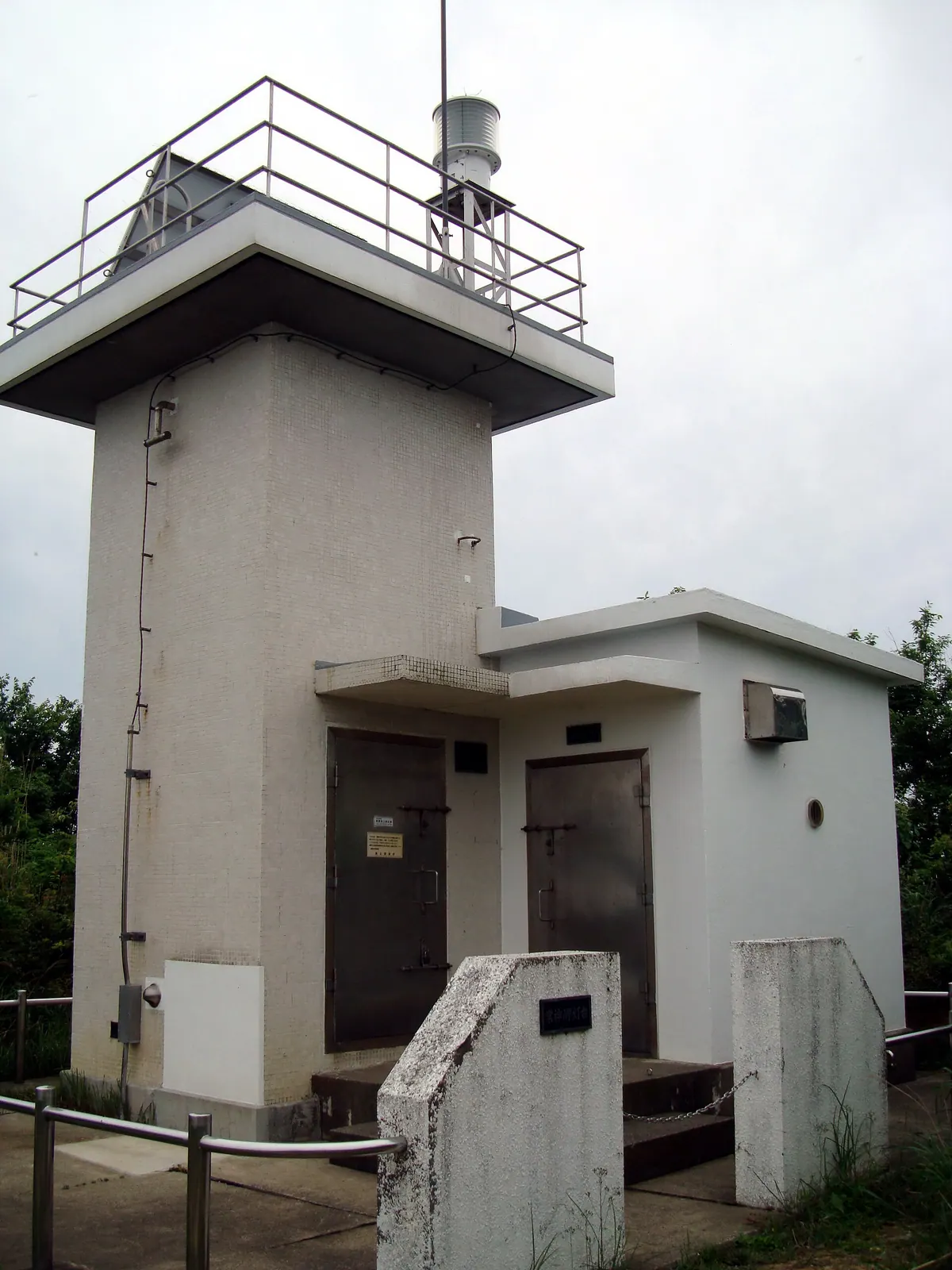 Tsunegami-misaki Lighthouse