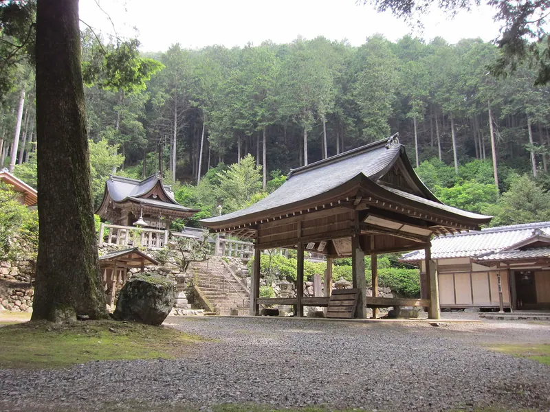 Hatahisa Shrine