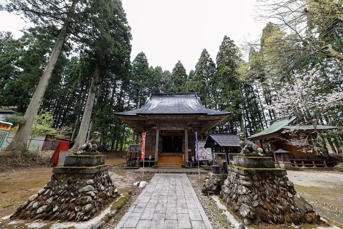 Niwatsuki kannon Temple