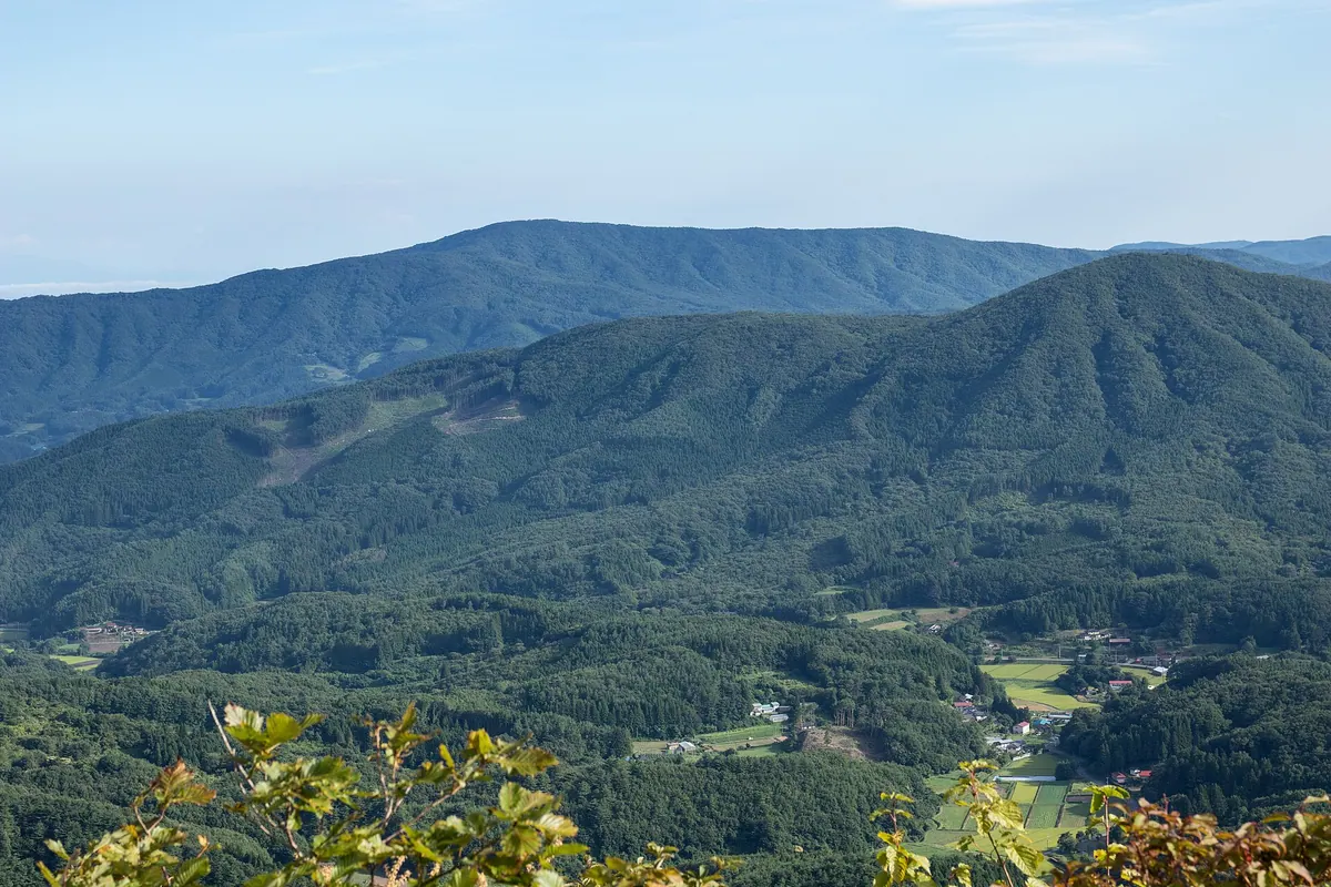 Hiyama
