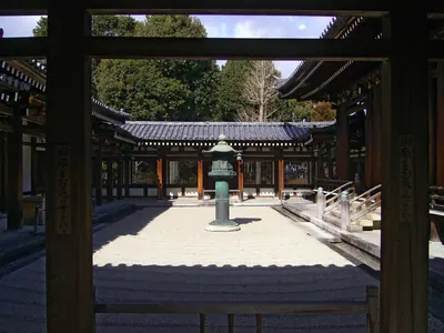 Hino Tanjō-in Temple