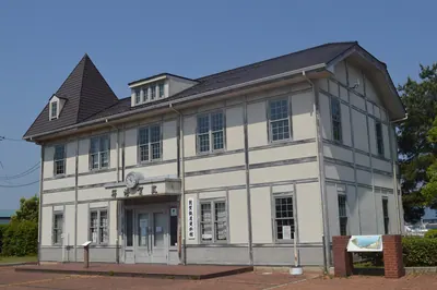 Former Tsuruga Port Station Building